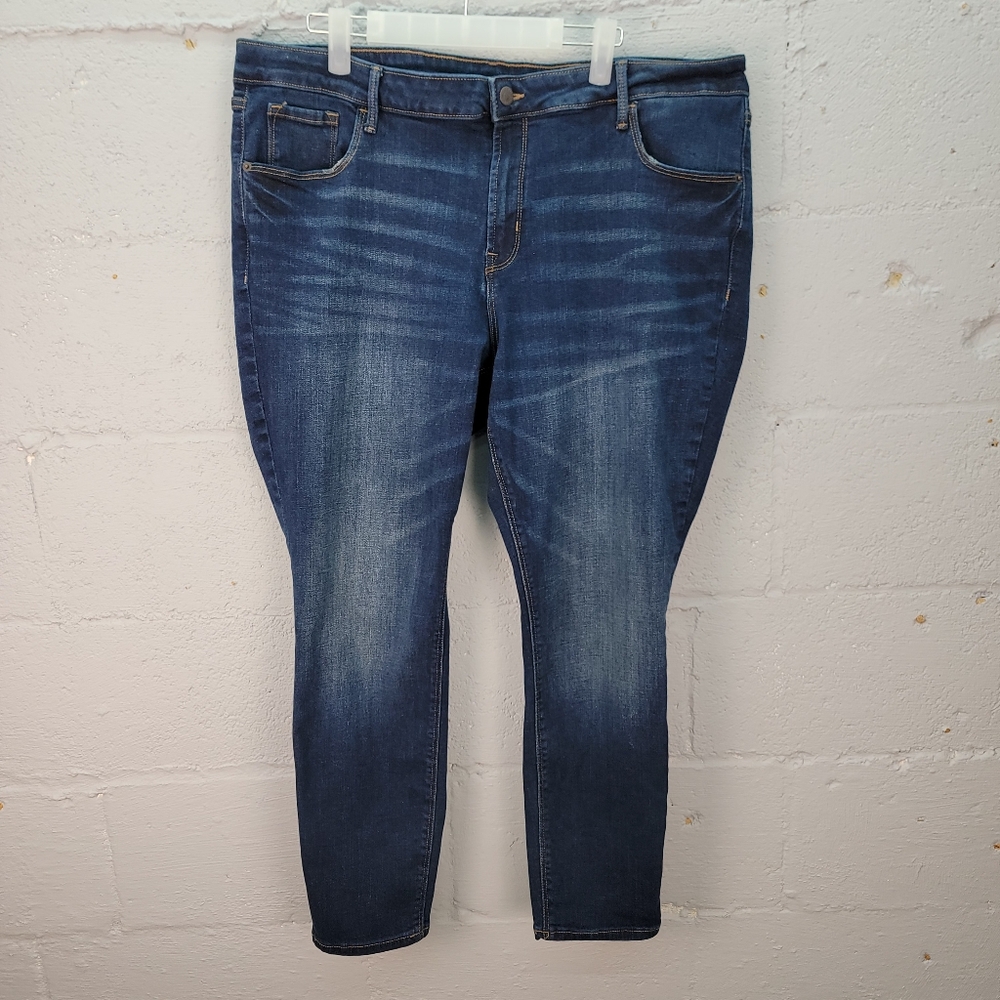 Old Navy women's Rockstar Super Skinny jeans